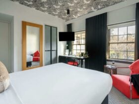 Peppers Queen Room