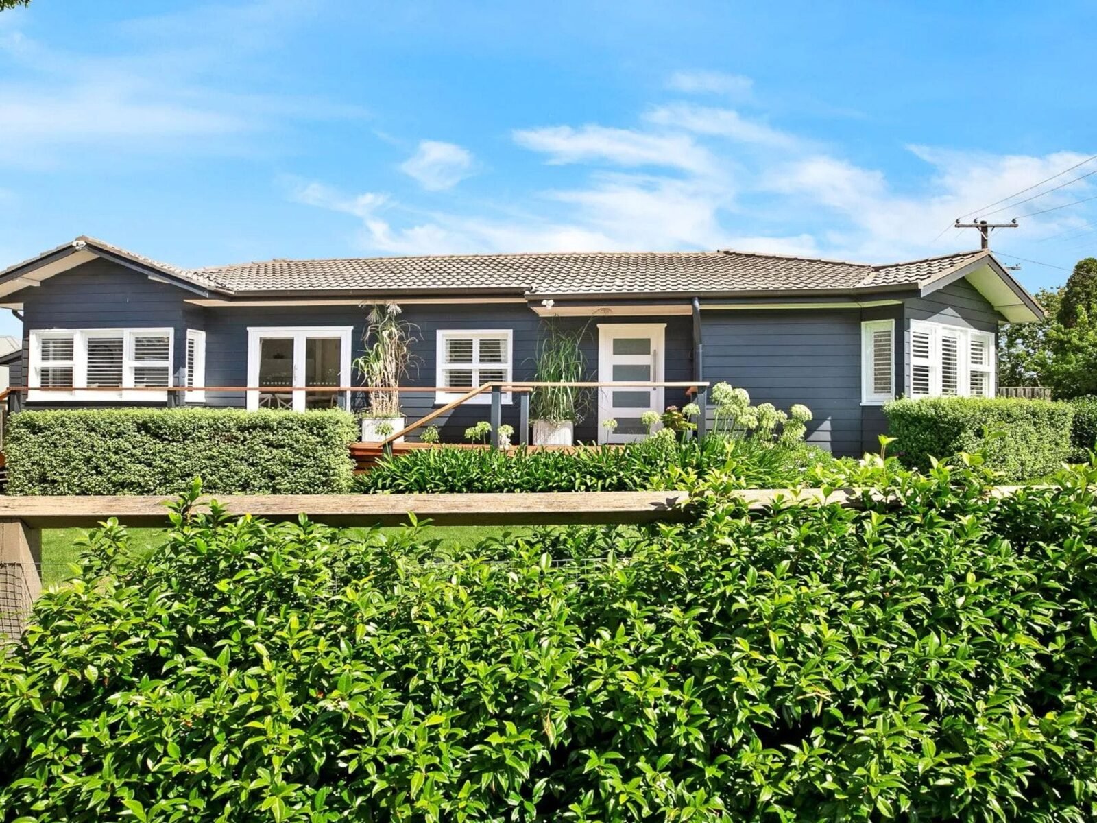 Parking - Driveway, Private Entrance