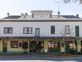 Front of Australian hotel