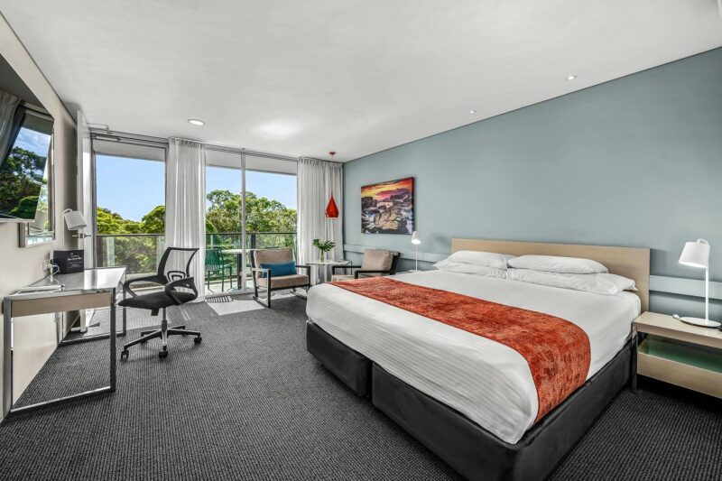 Executive Kind Room at the Apollo International Hotel