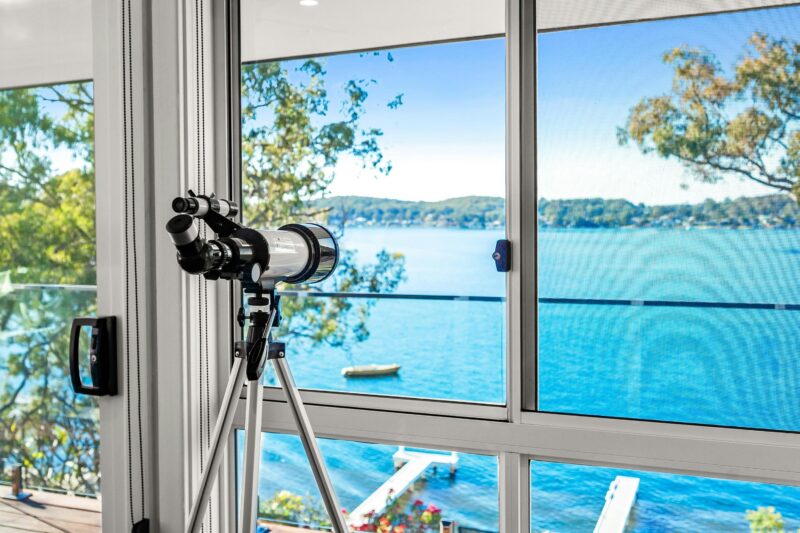 FAM Newcastle Airbnb Holiday House lake Macquarie