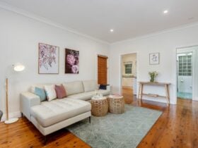 lounge room