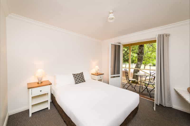 Federation Gardens interior