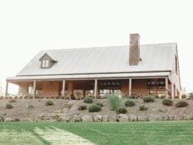 Outdoor view of the accommodation