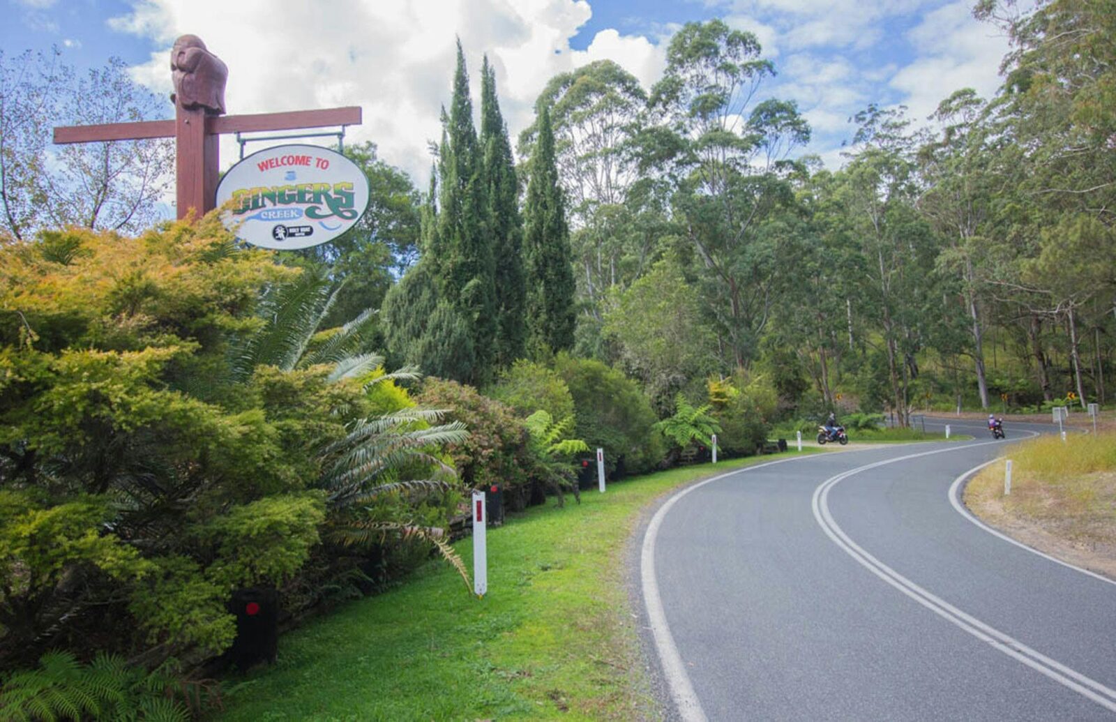 Gingers Creek by Paul Koch