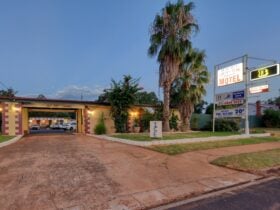 Golden Peak Budget Motel