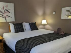 King Room interior