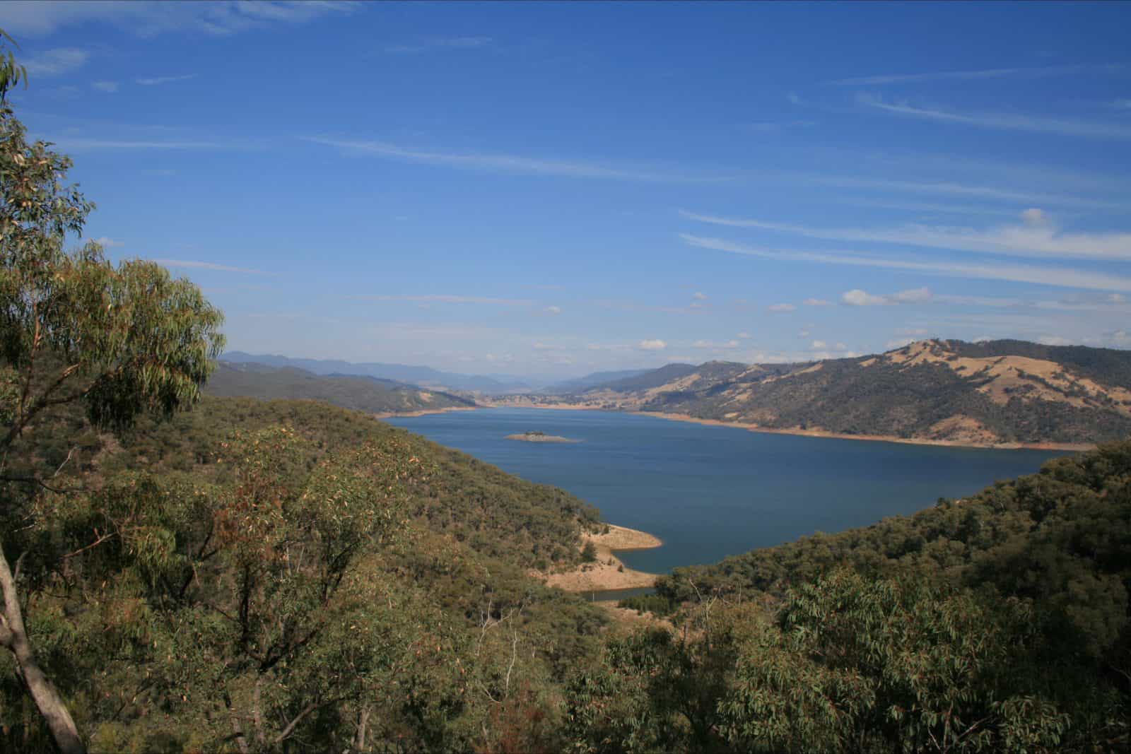 Lake Burrinjuck
