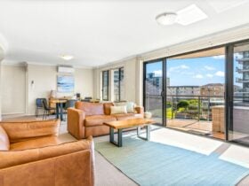 Lounge room