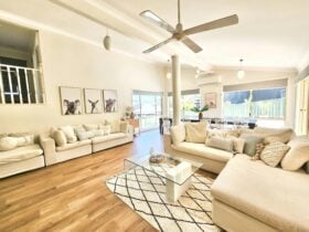 Lounge room