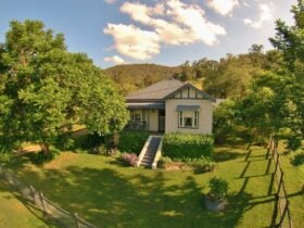 Old Hillside Homestead