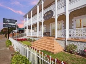 Ashby House Restaurant & Country Inn