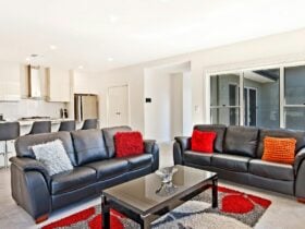 Santa Ana Retreat loungeroom
