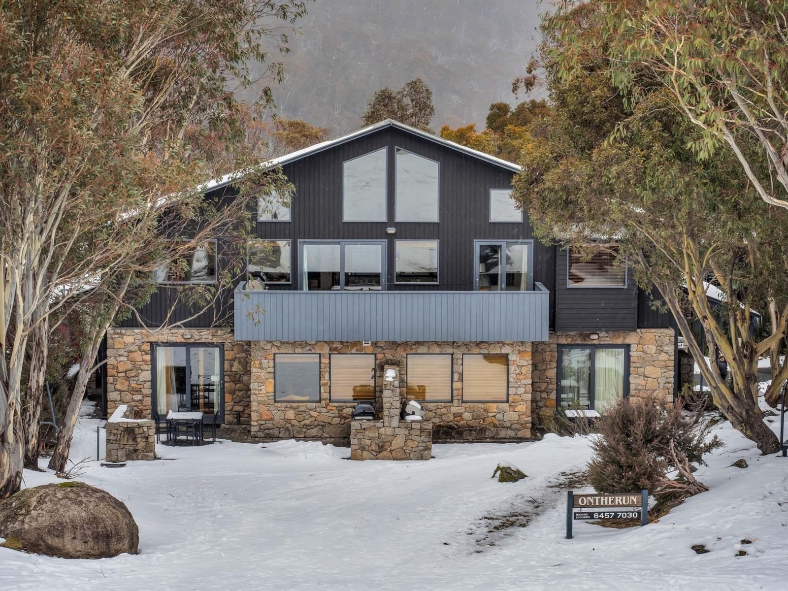 Ski In Ski Out Chalets Thredbo