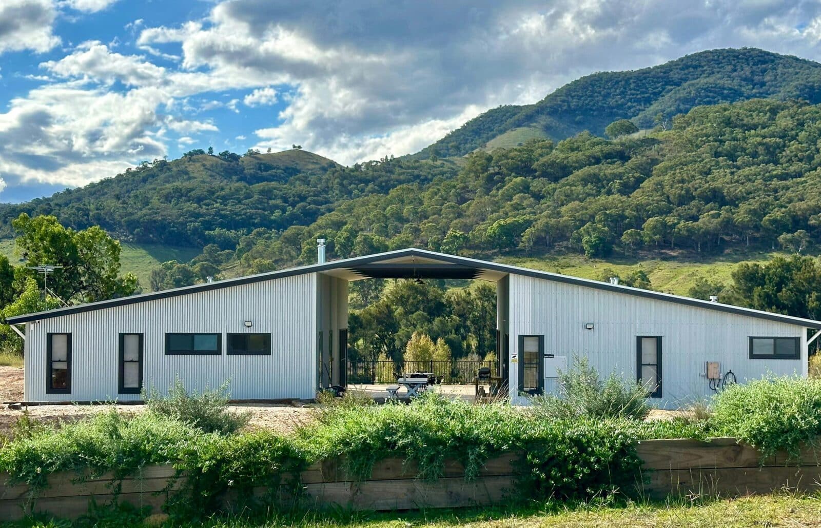 Guest house building
