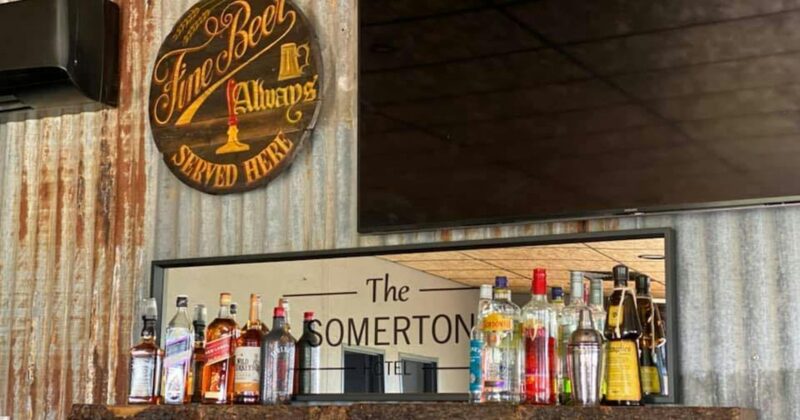 Bar