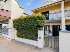 290B Hoskins