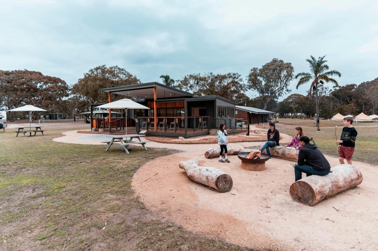 campers gathering kitchen & communcal firepit area