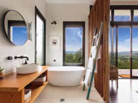 The Ridge Eco-Cabin