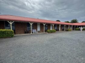 Upland pasture Motel