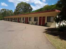 Wagon Wheel Motel and Units