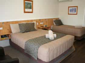 Winchester Motel