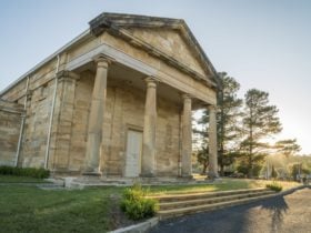 The Berrima Courthouse built in 1838 is now a museum attraction open to visitors.