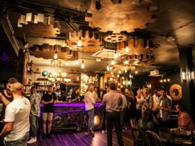 Breakout main bar