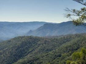 The view from Budds Mare lookout, looking over to the distant mountains of Paradise Rocks, Oxley