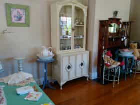 Chic and Antique