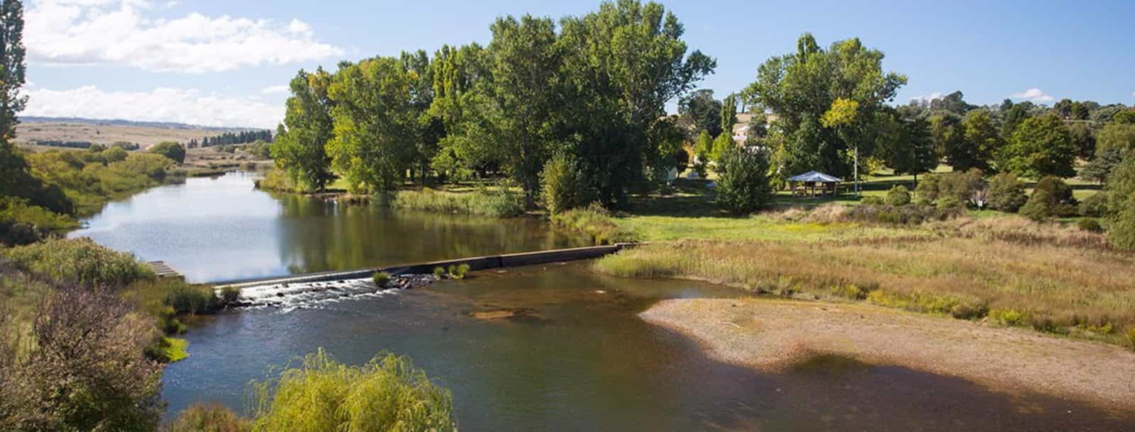 Dalgety Historic Town and River Walk