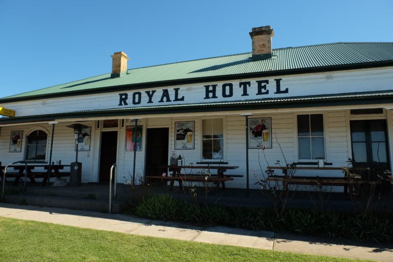 Royal Hotel Tambar Springs