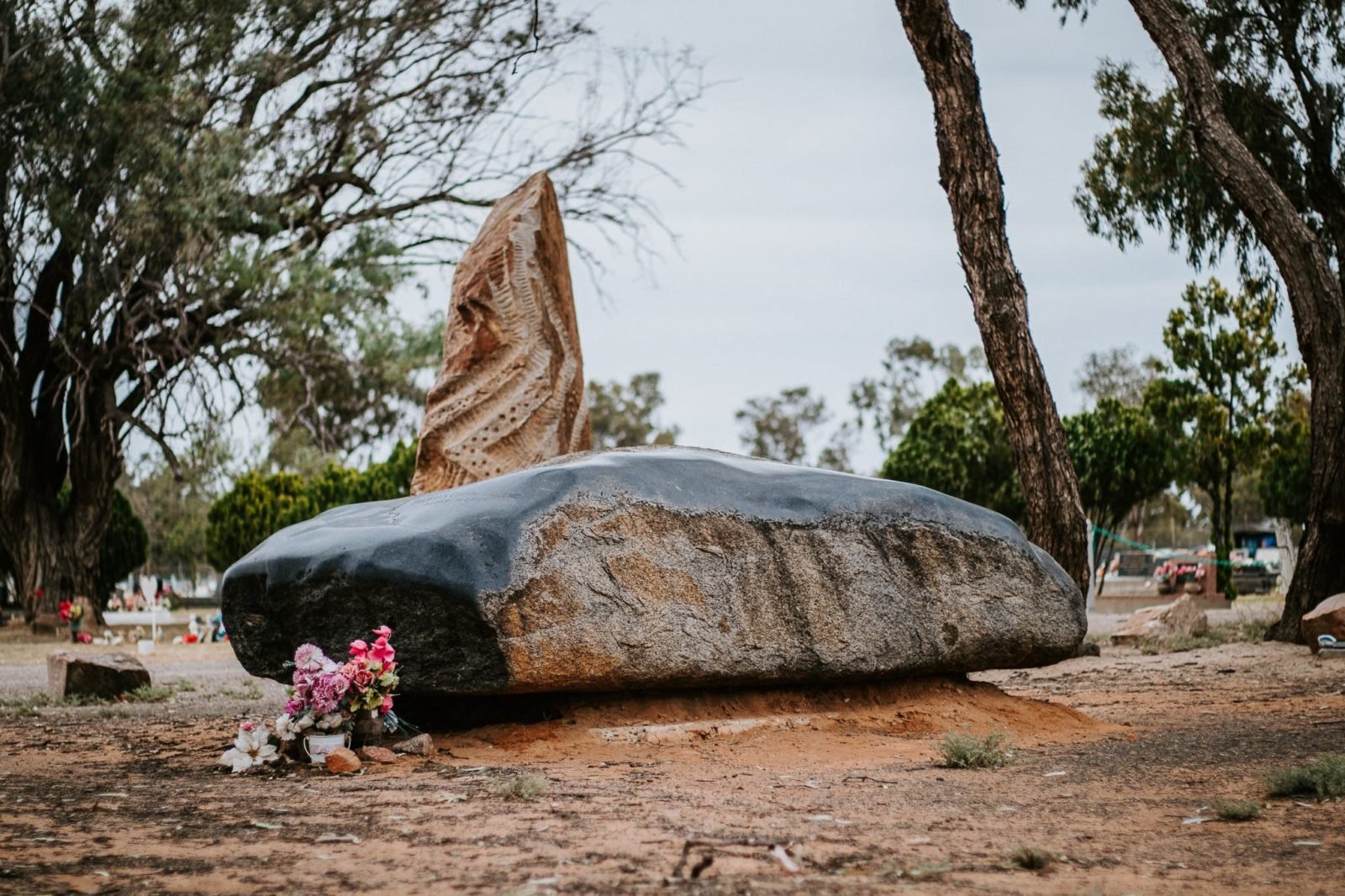 Fred Hollows Grave and Memorial