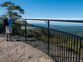 George Boyd lookout, Morton National Park. Photo: Michael Van Ewijk © OEH