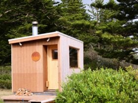 Sauna - Traditional wood fired sauna by the sea