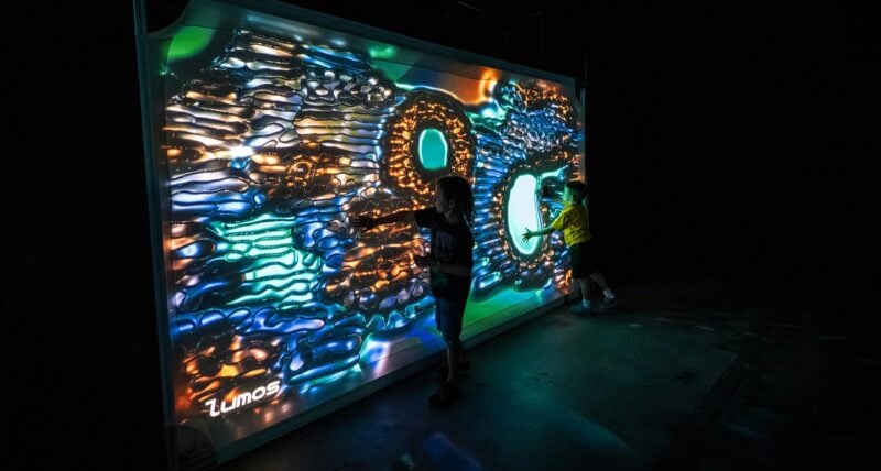 Touch, move, shape art