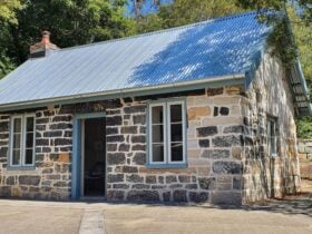 The southern exterior of Jenkins Kitchen, Lane Cove National Park. Photo: Ryan Siddons © DPIE