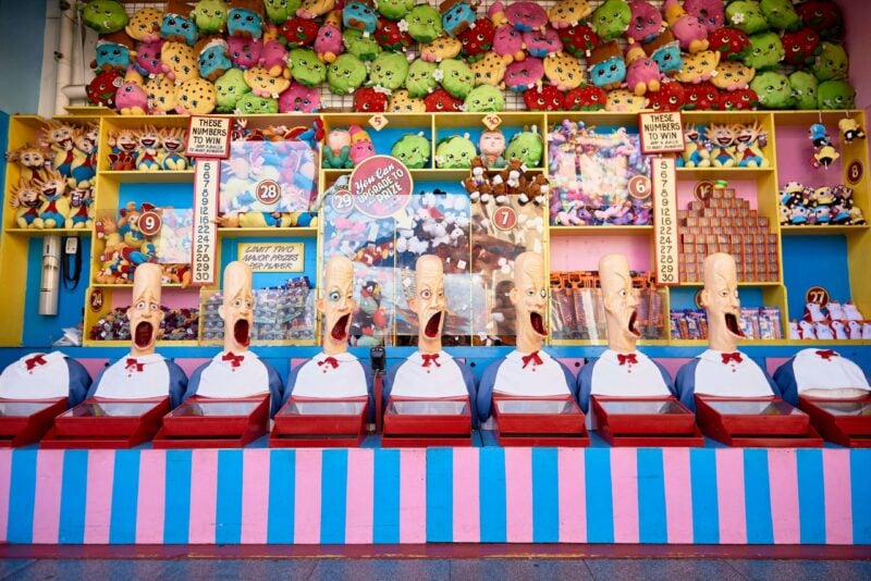 Crazy Crooners Sideshow Game