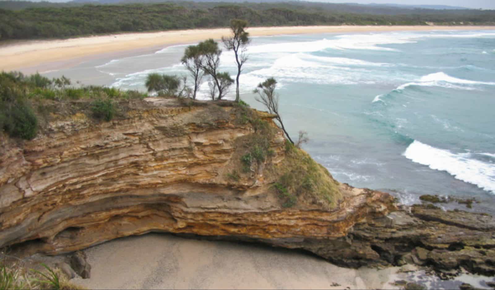 Meroo Head lookout walking track