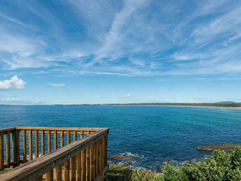 Ocean view from the lookout on Headland walking track. Photo: John Spencer/OEH