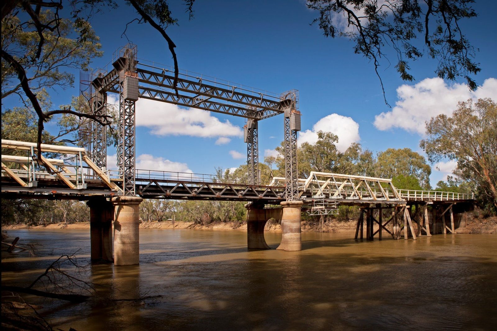 Tooleybuc Bridge over Murray River