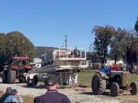 Ceom along and watch the power of the engine