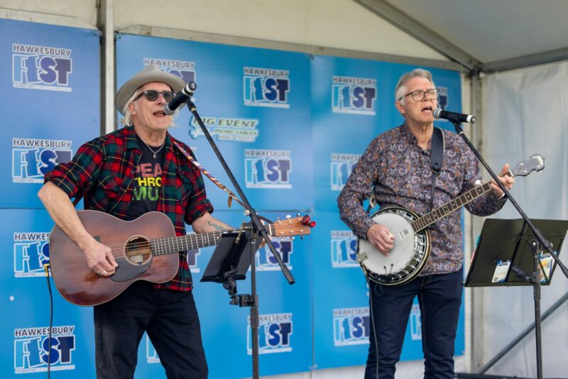 Singers on stage