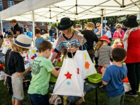 Lantern Decorating
