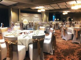 Easts Leisure & Golf Club Dining