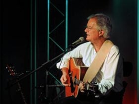 Mike McClellan in Concert