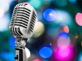 Microphone