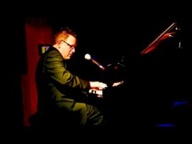 SHOWTUNE SHENANIGANS - MUSICAL THEATRE PIANO BAR