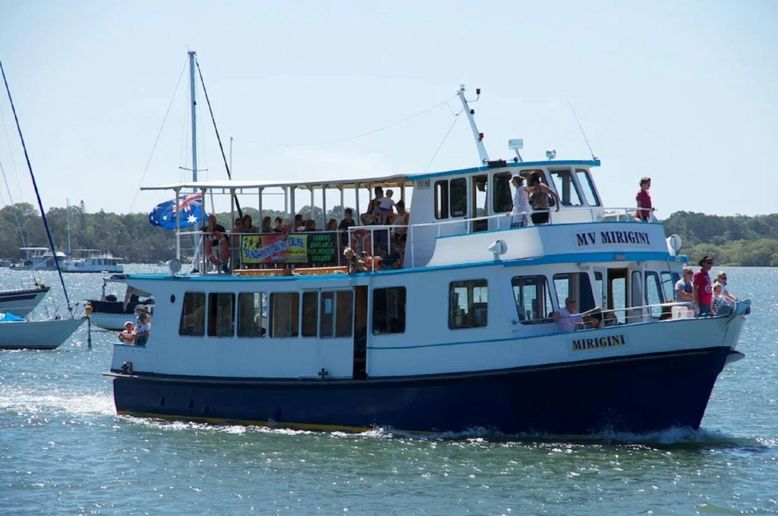 Clarence River Ferries Live Music Cruise
