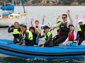 powerboat